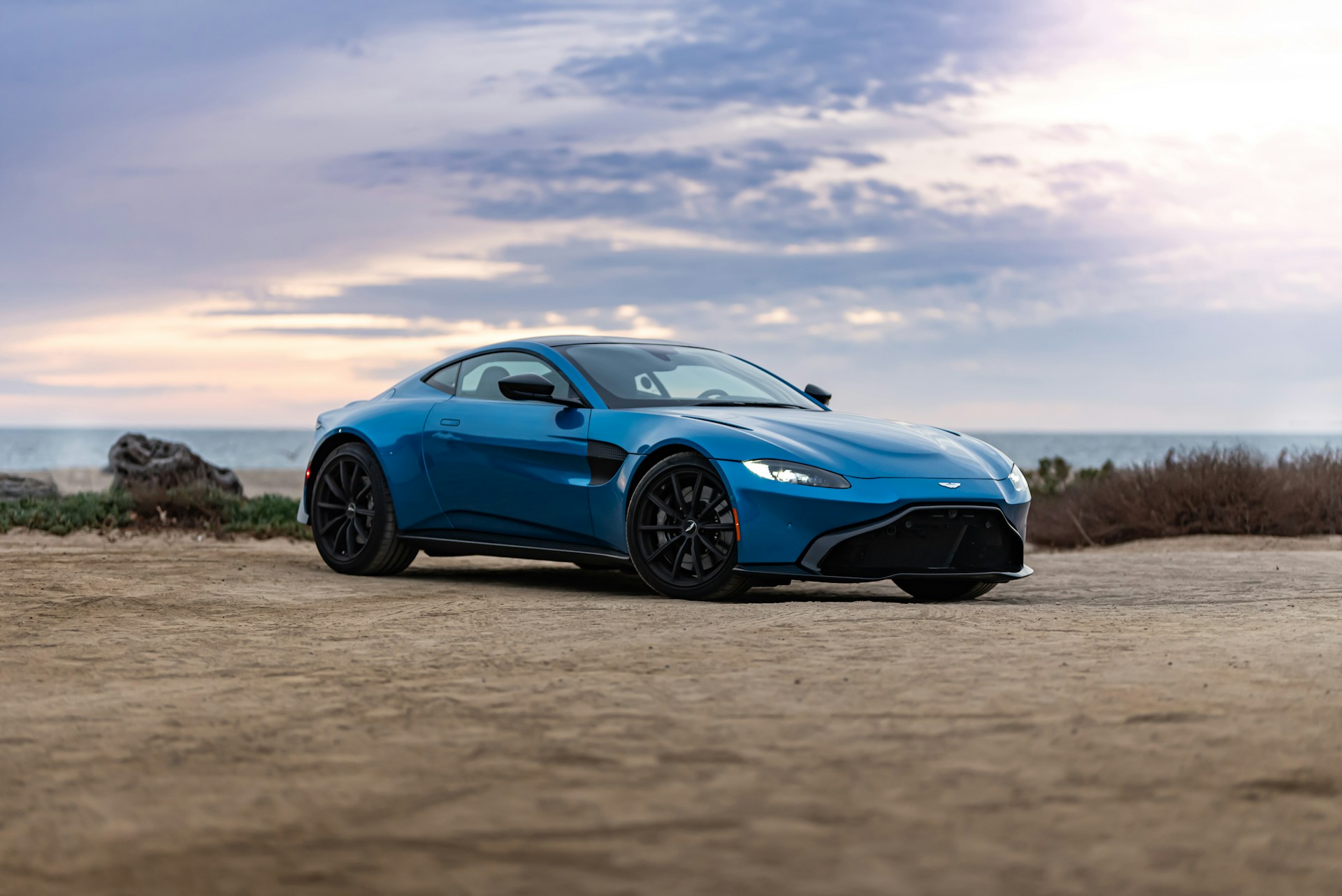 Aston Martin Vantage
